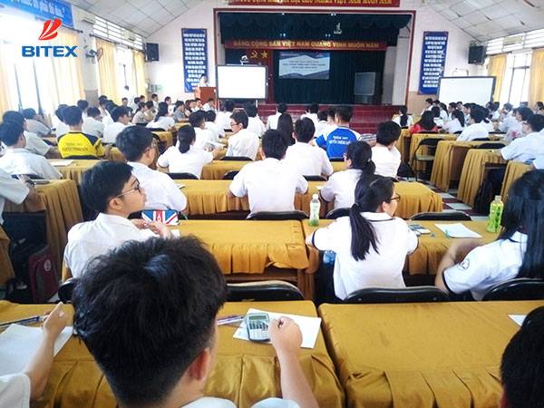 BITEX đồng hành cùng cuộc thi Giải toán trên máy tính Casio trường THPT Nguyễn Thượng Hiền (Tân Bình)